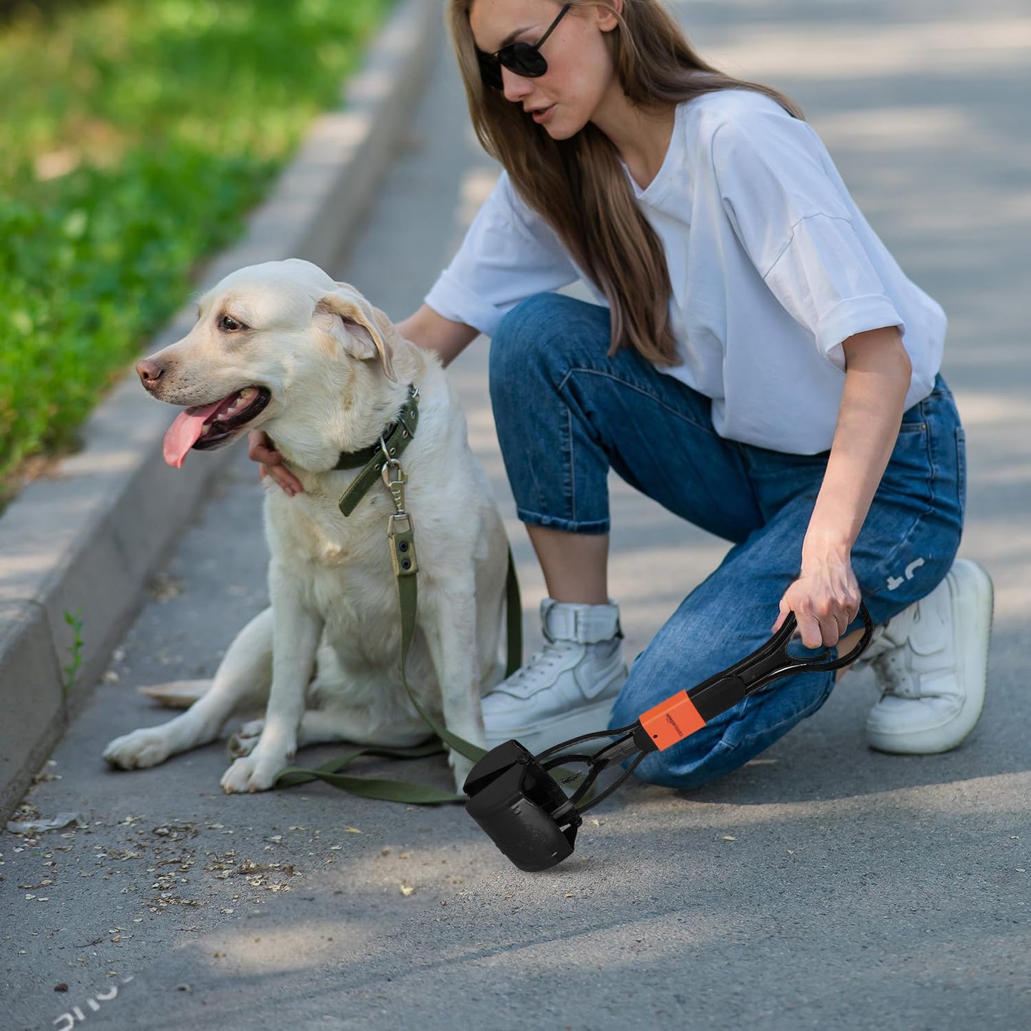 Effortless Pet Waste Scooper™
