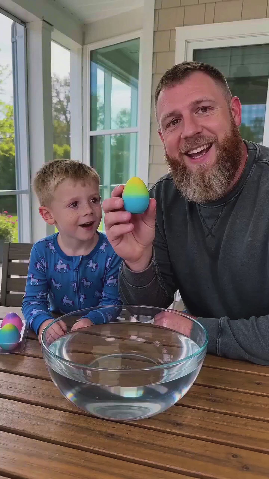 MagicHatch™ Rainbow Unicorn Surprise Eggs(6 pack) video